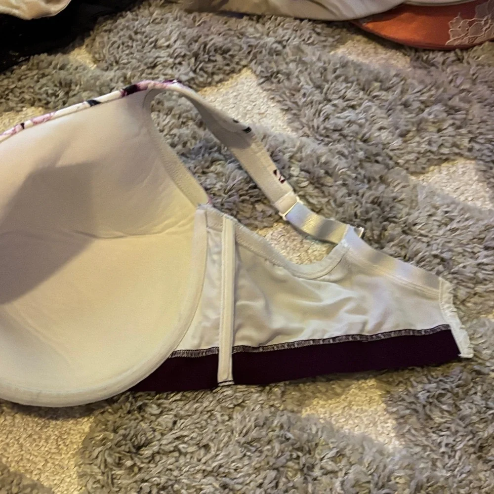 Cacique Floral Bra with Cream and Purple